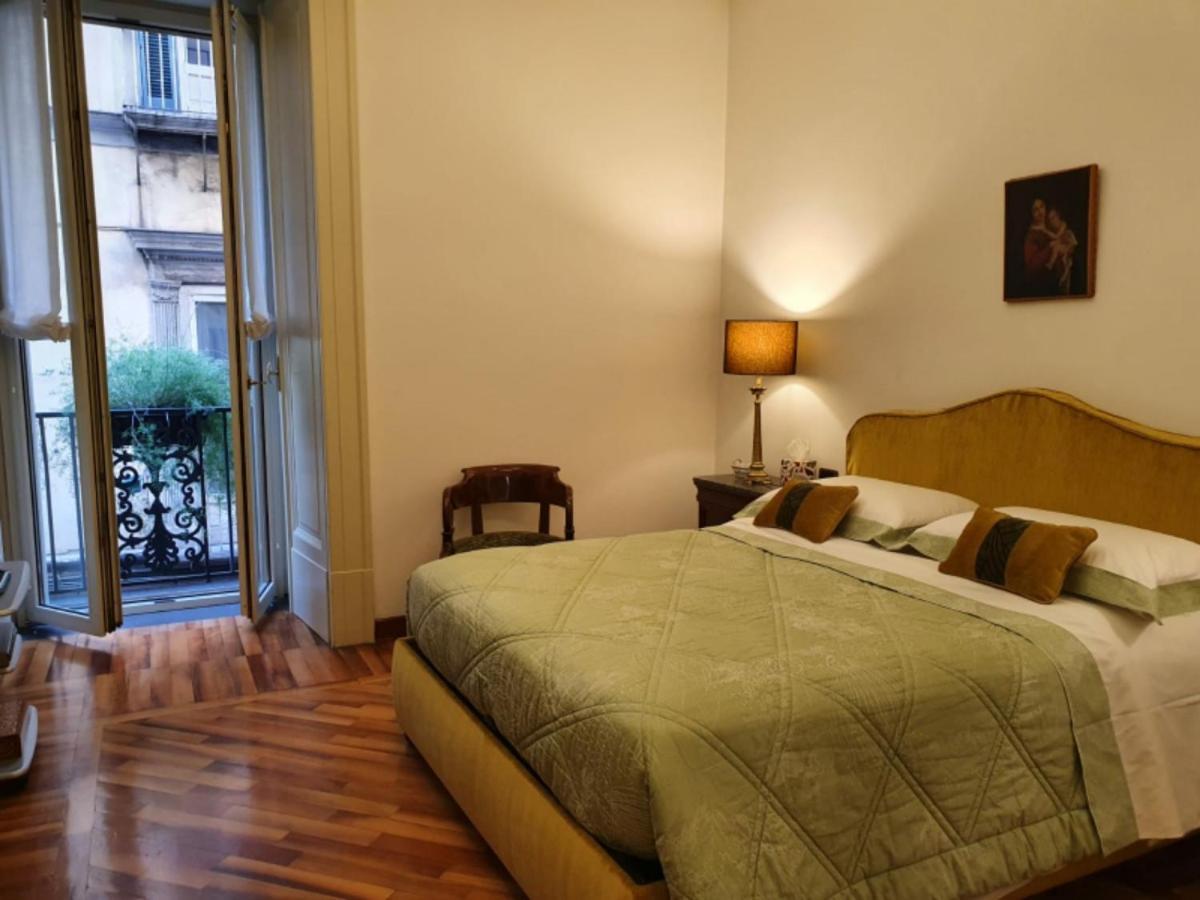 L'Arnia Apartment Napoli Bagian luar foto
